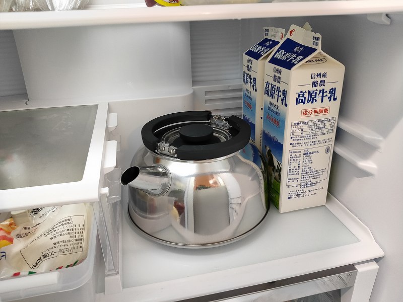 冷蔵庫にも入る麦茶のやかんを使ってみた感想！[ヨシカワ 日本製]｜ボーダーパパの快適おうちライフ